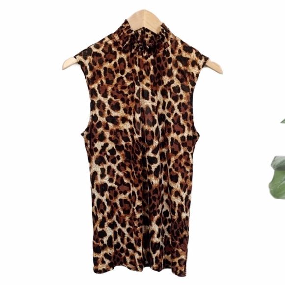 Generation Love Lacey Leopard Print Mock Neck Top - Picture 4 of 11